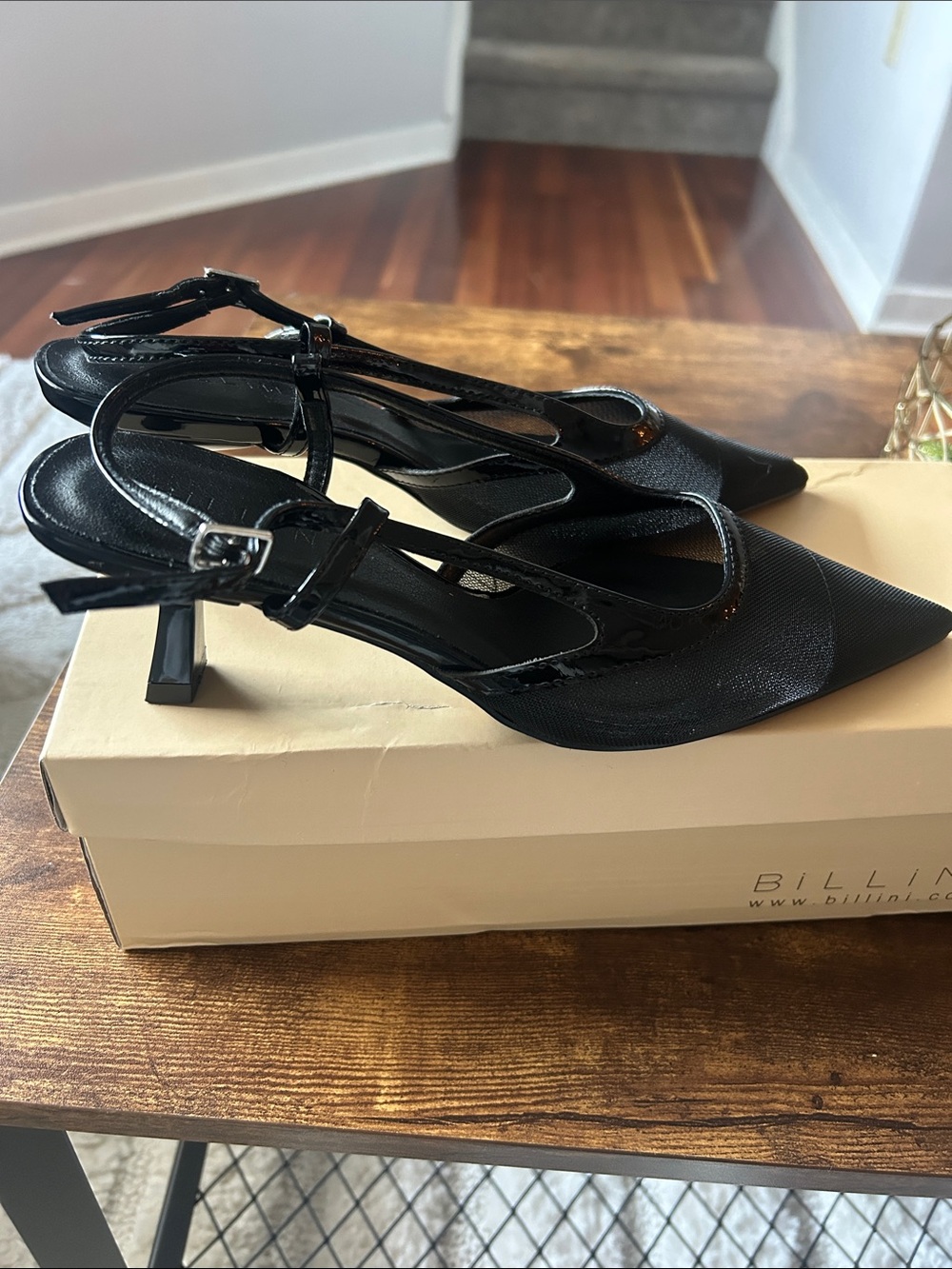 NWT Black Pointed Slingback Heels